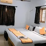 Swarna Sudarshan Service Apartments Sholinganallur